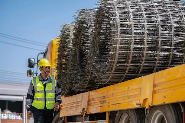 Rebar vs Wire Mesh vs Fiber Reinforcement Costs